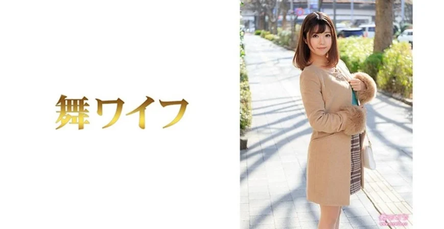 高颜值嫩妹子十七雨季全裸自慰 椅子上跳蛋塞入再到床上拉扯玩弄非常诱人 很是诱惑喜欢不要错过